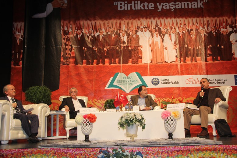 İttihad-ı İslam ve Birlikte Yaşamak paneli 28